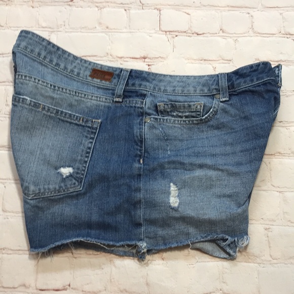 💙Paige Daryn Denim Short - Picture 11 of 16